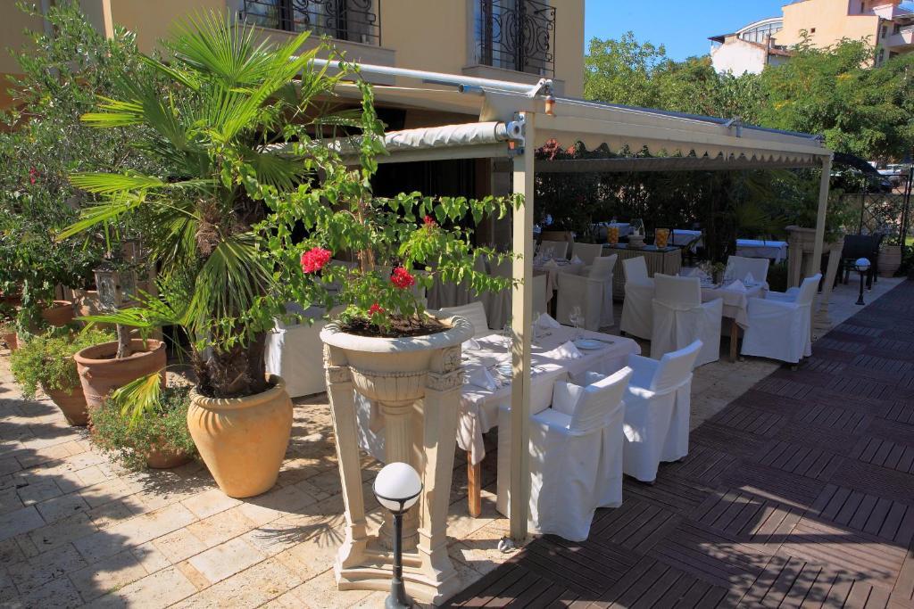 Park Hotel Sandanski Exterior foto